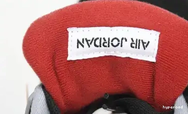 Hyperoad - BLACK CEMENT (2019) JORDAN  4 BRED 0515